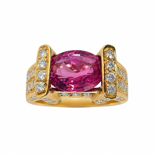 18k Yellow Gold 1.87 Carat Oval Pink Sapphire and Diamond Ring