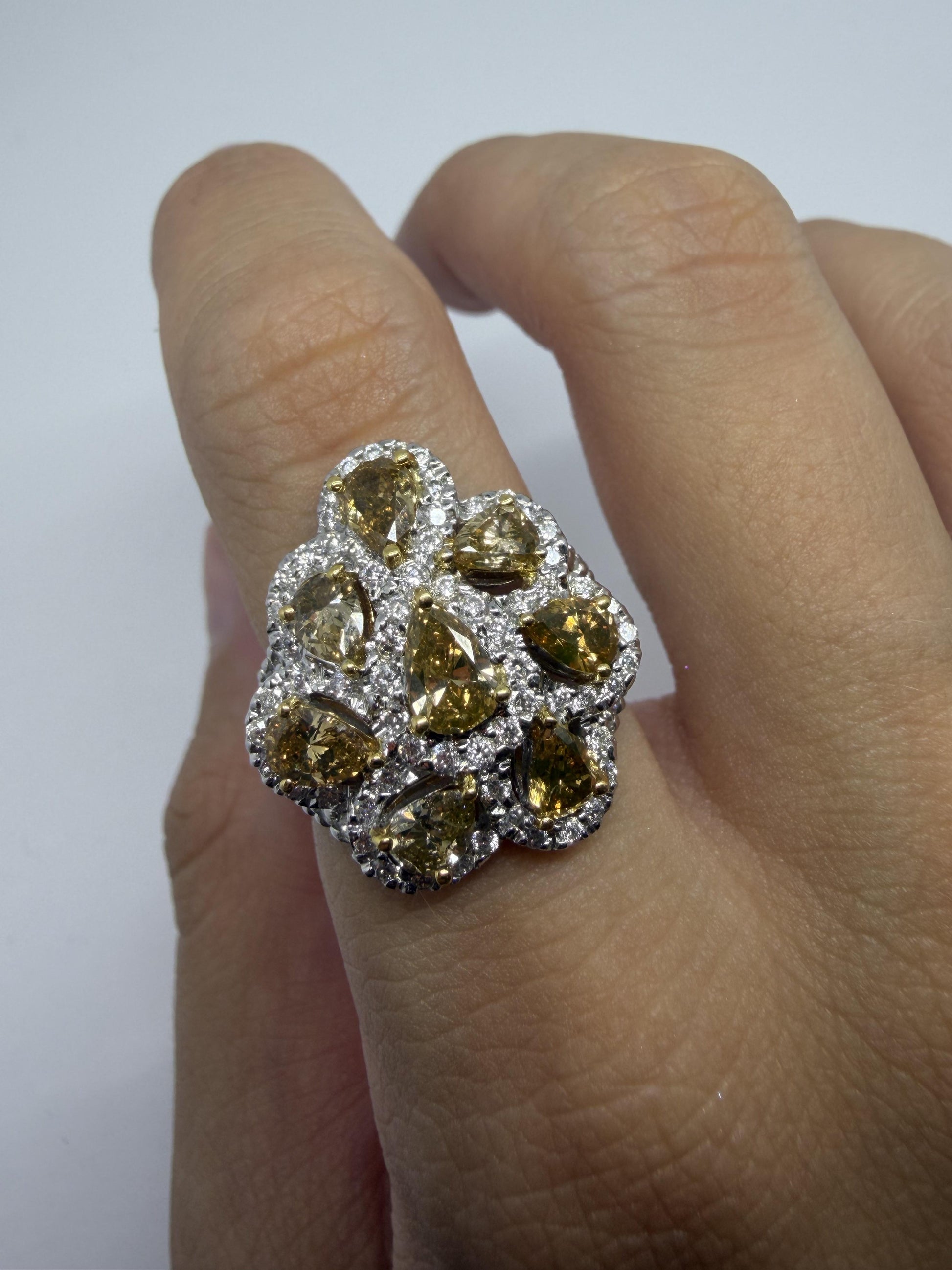 18K Two Tone Pear Cut Yellow and White Diamond Cocktail Ring - Size 6.75