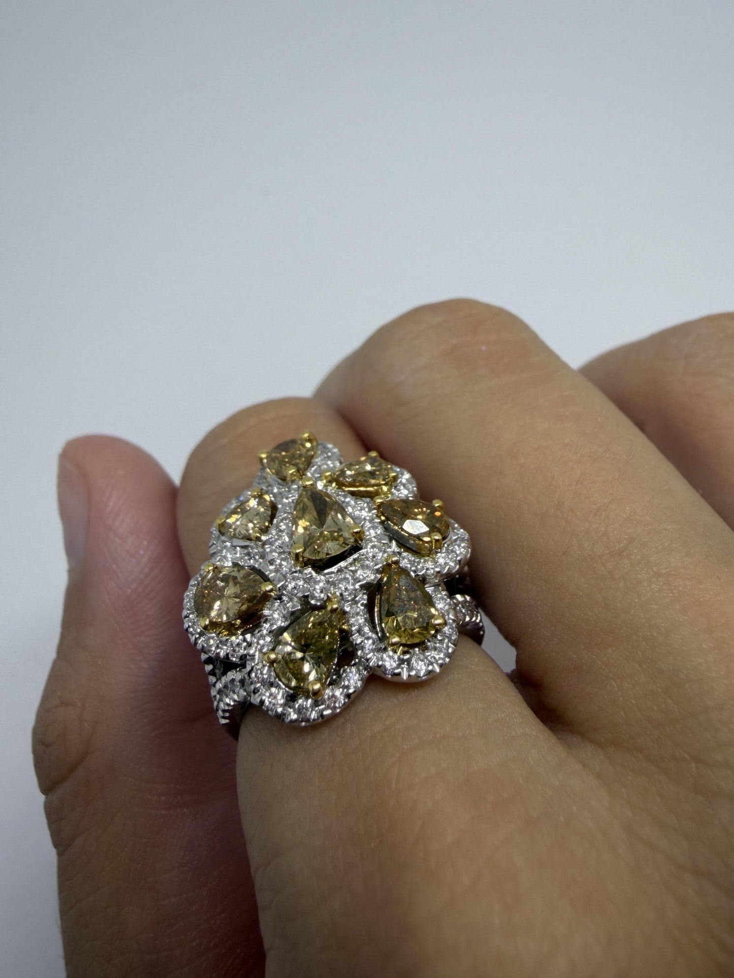 18K Two Tone Pear Cut Yellow and White Diamond Cocktail Ring - Size 6.75
