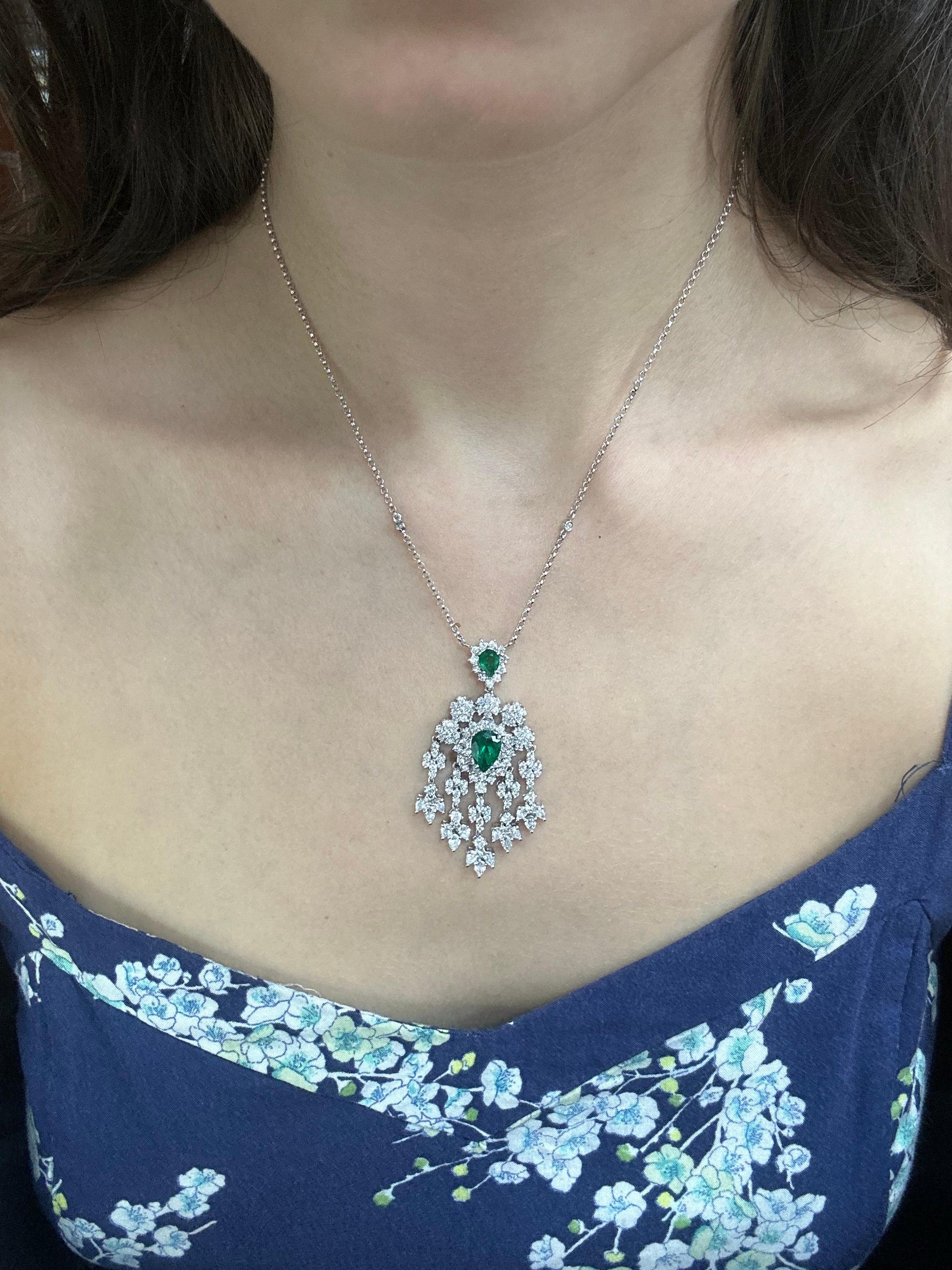 18K White Gold Diamond and Pear Cut Emerald Pendant Necklace