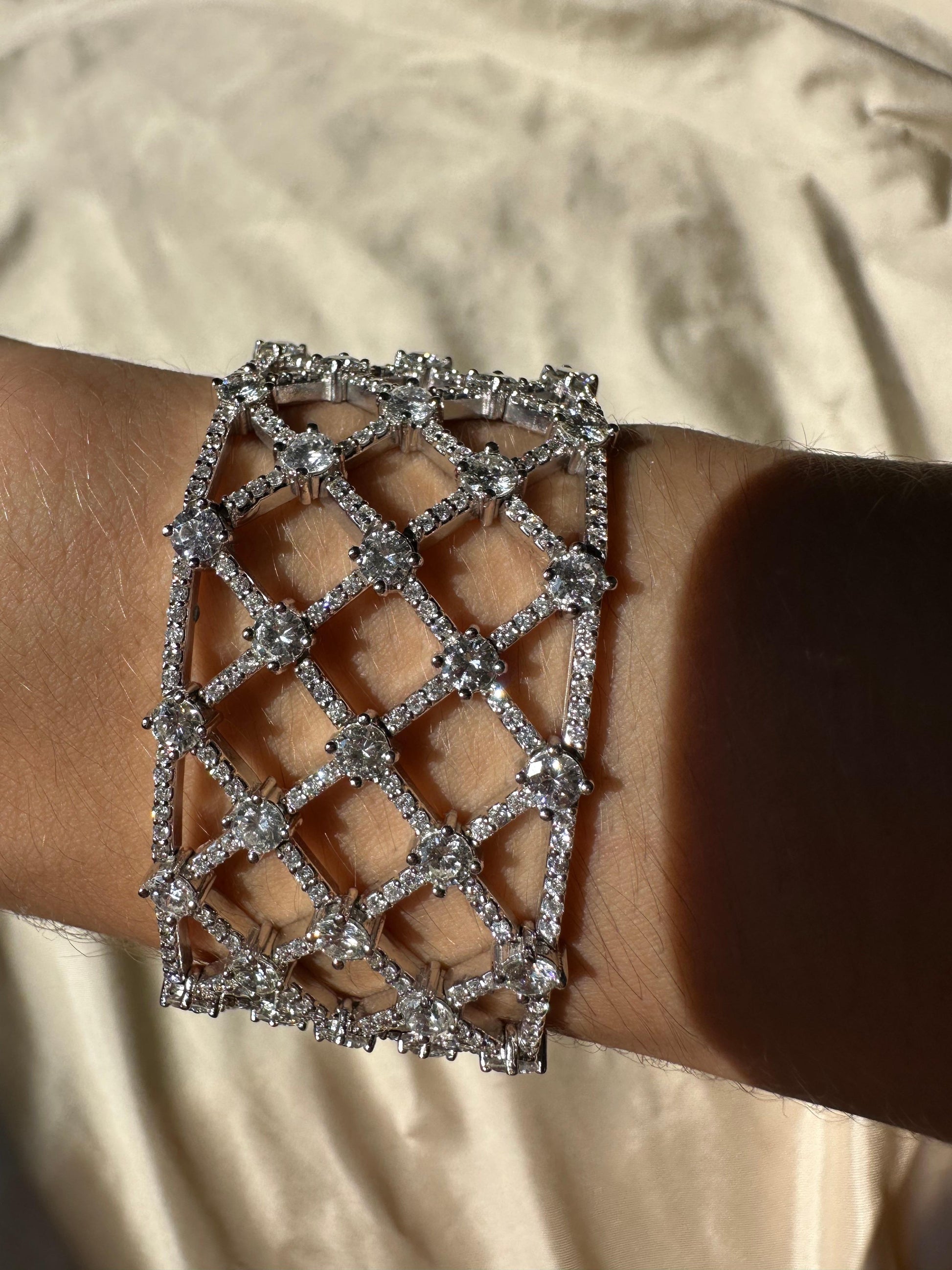14K White Gold Diamond Lattice Bracelet - 7.25 inches