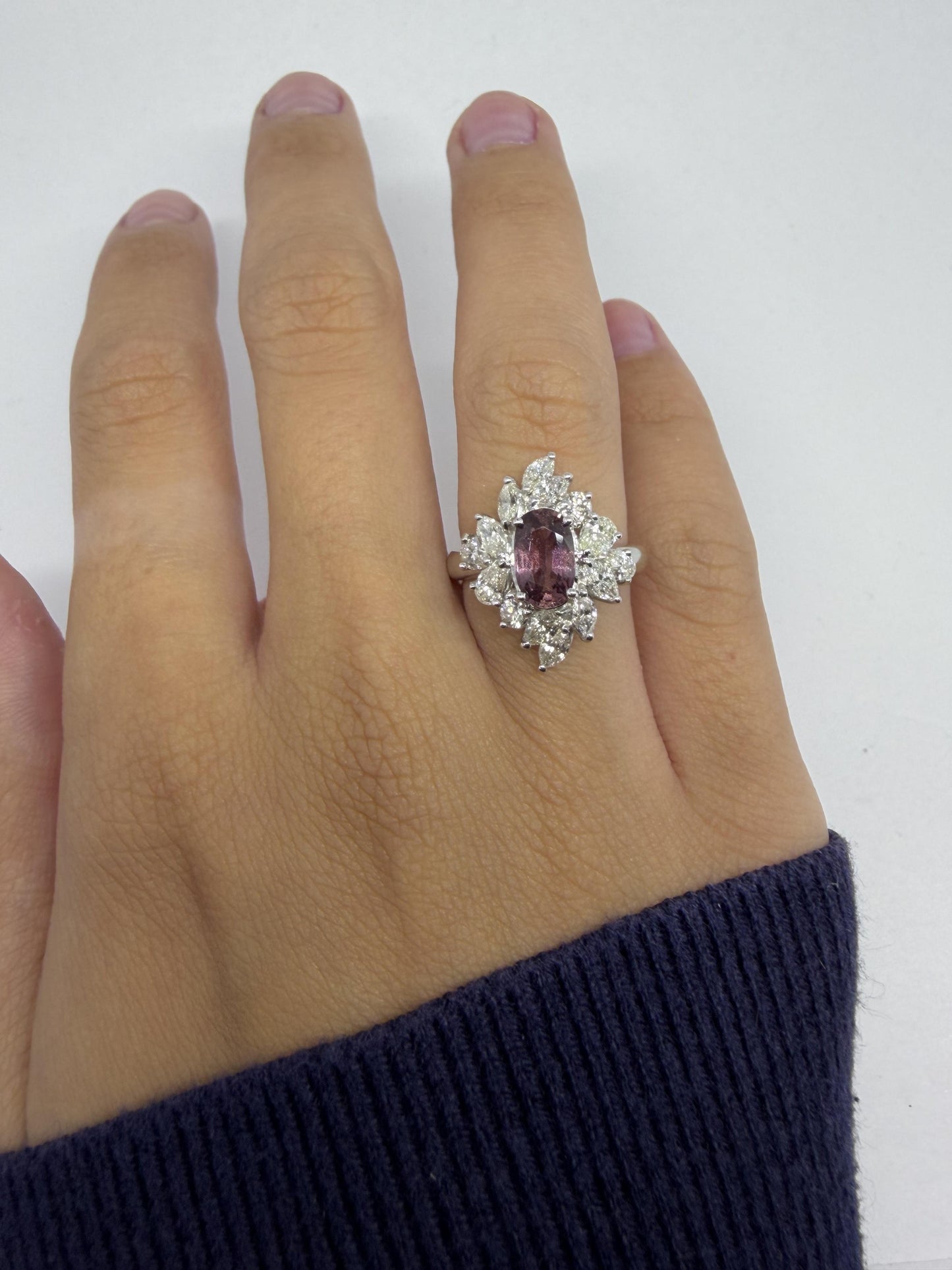 18K White Gold 1.62 Carat Purplish Pink Sapphire and Diamond Ring