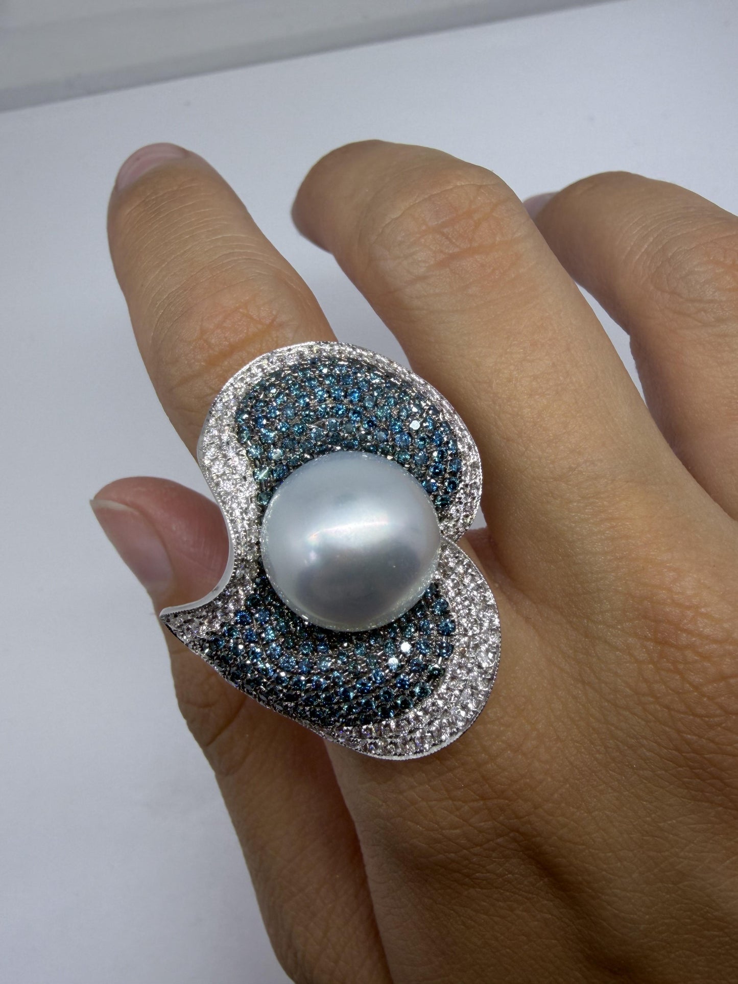 18K White Gold Blue and White Diamond Pearl Cocktail Ring