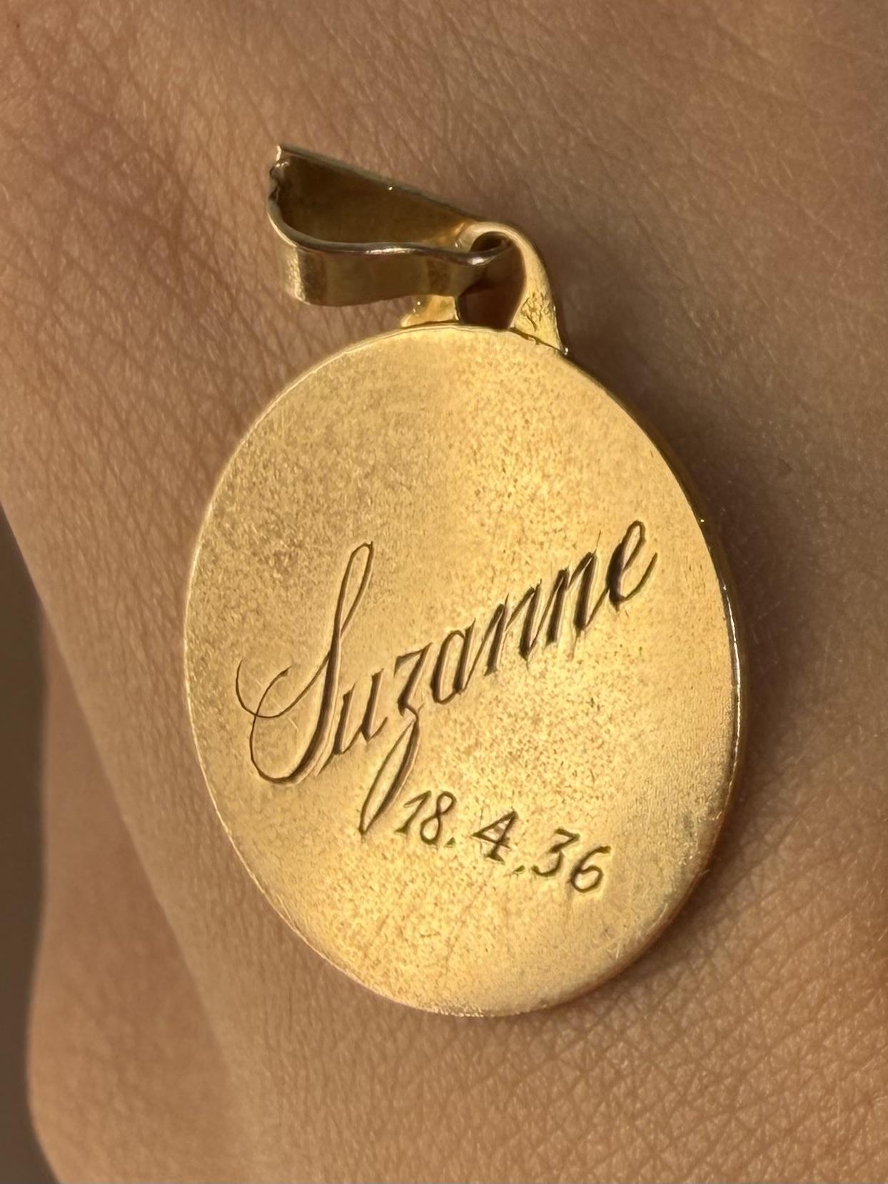 Vintage French 18K Yellow Gold Aries Zodiac Pendant