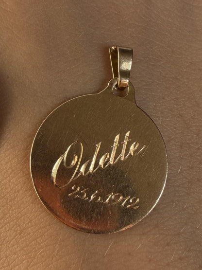 Vintage French 18K Yellow Gold Cancer Zodiac Pendant
