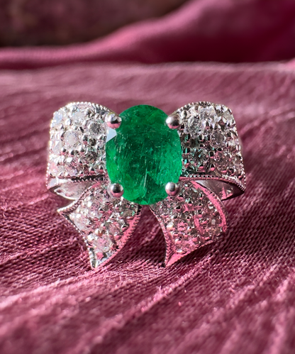 18K White Gold Diamond & Emerald Bow Ring