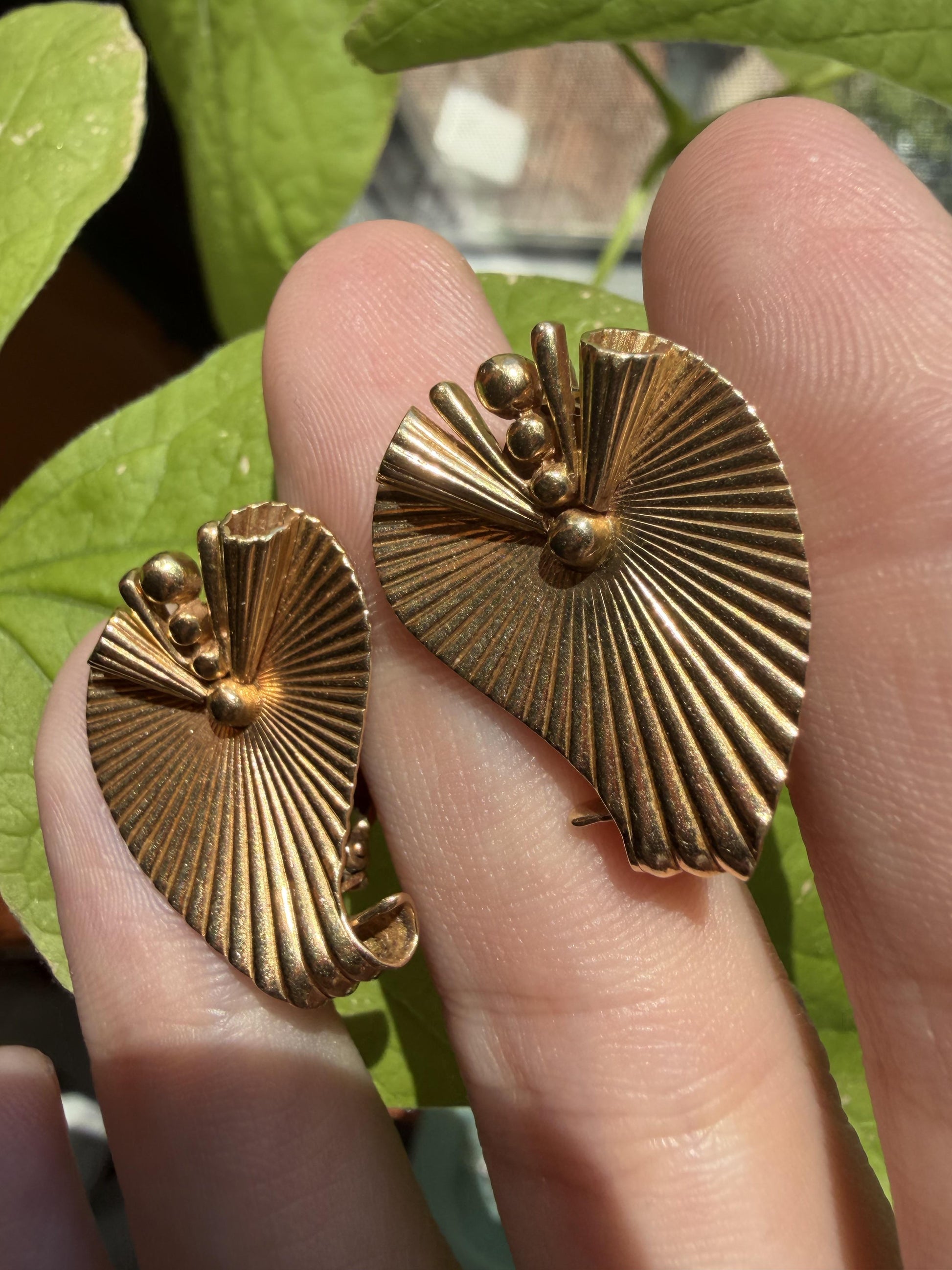 Vintage 1960's 14K Yellow Gold Ear Clips