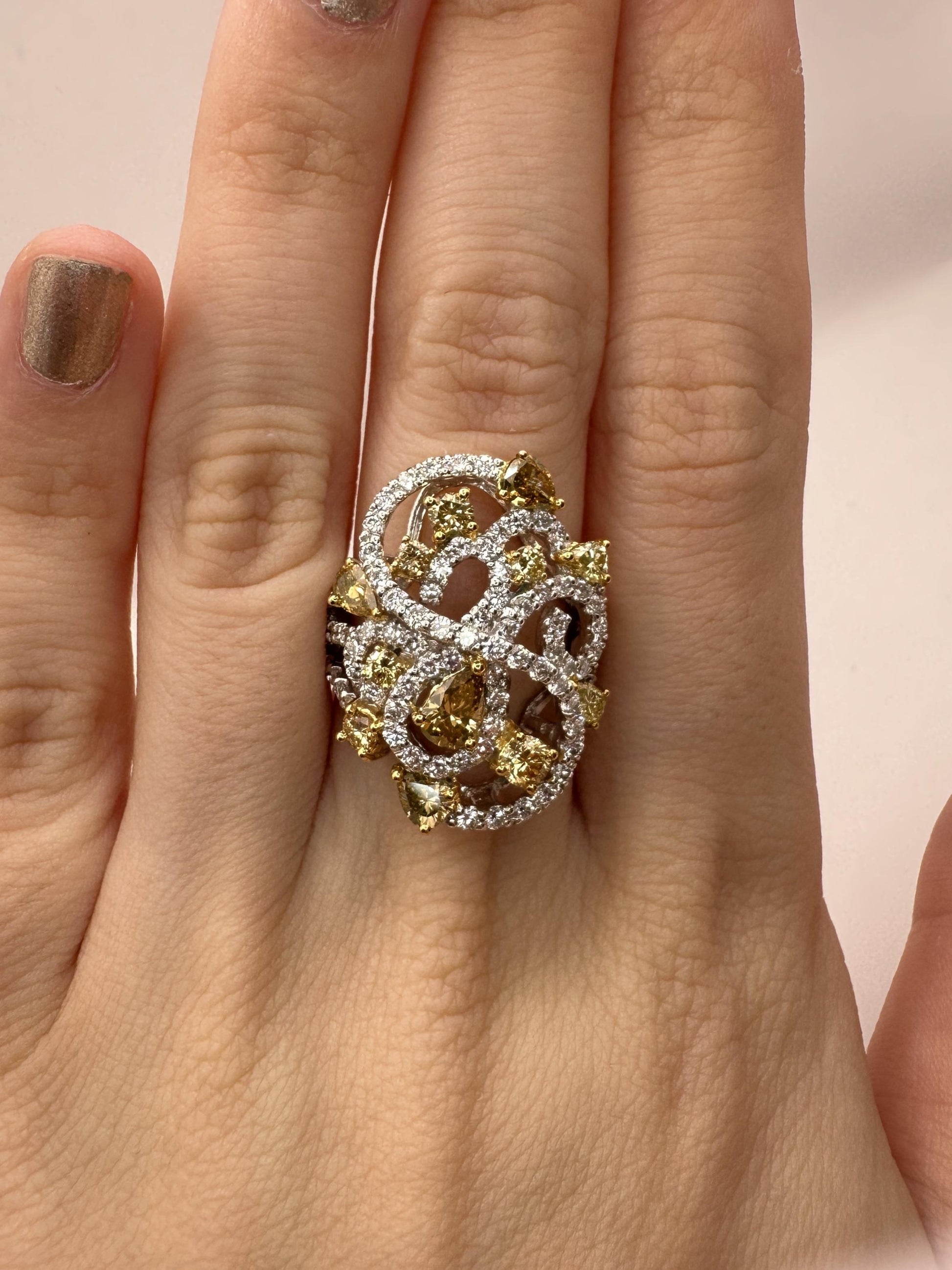 18K Two Tone Yellow and White Diamond Cocktail Ring - Size 6.5
