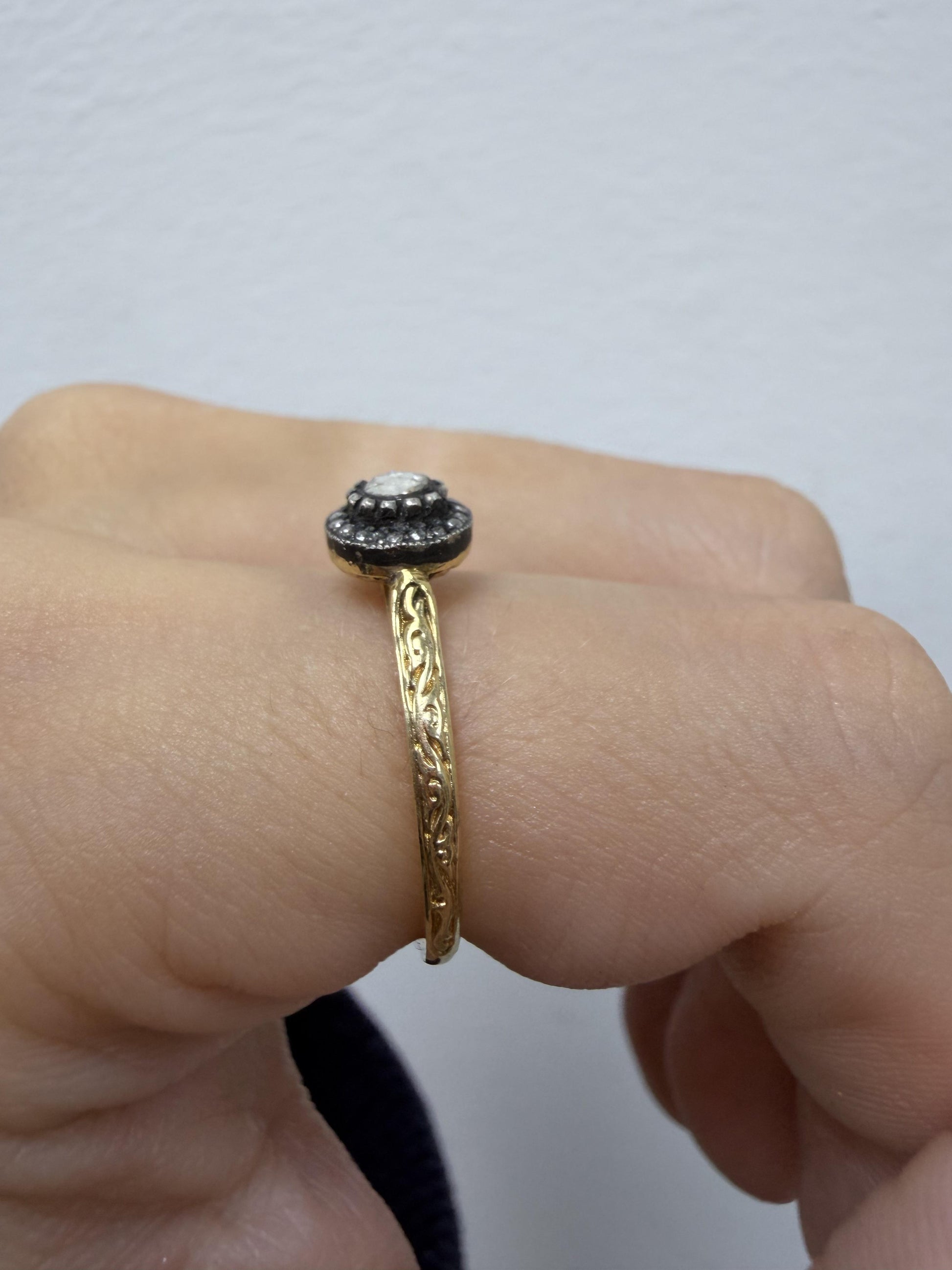 18K Yellow Gold With Silver Top .14 Carat Rose Cut Diamond Ring - Size 7