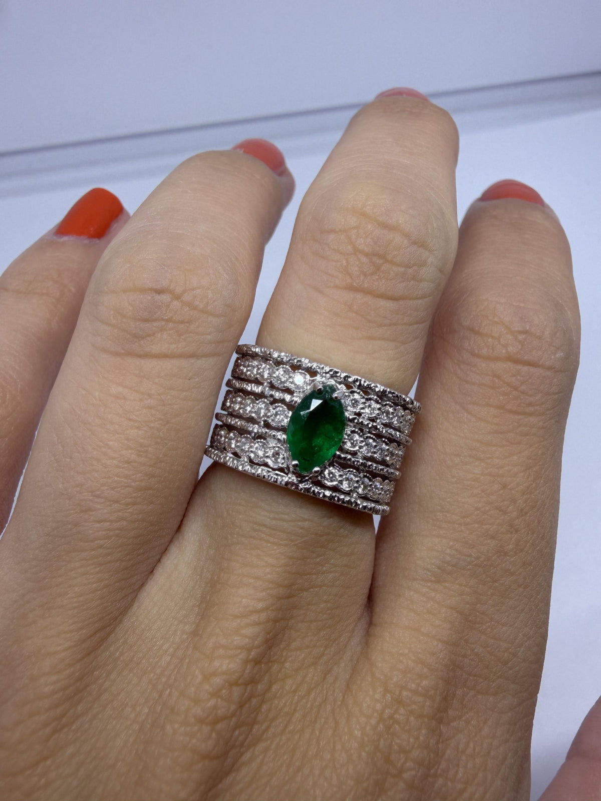 18K White Gold Pear Cut Emerald and Diamond Wide Band Ring - Size 6.25
