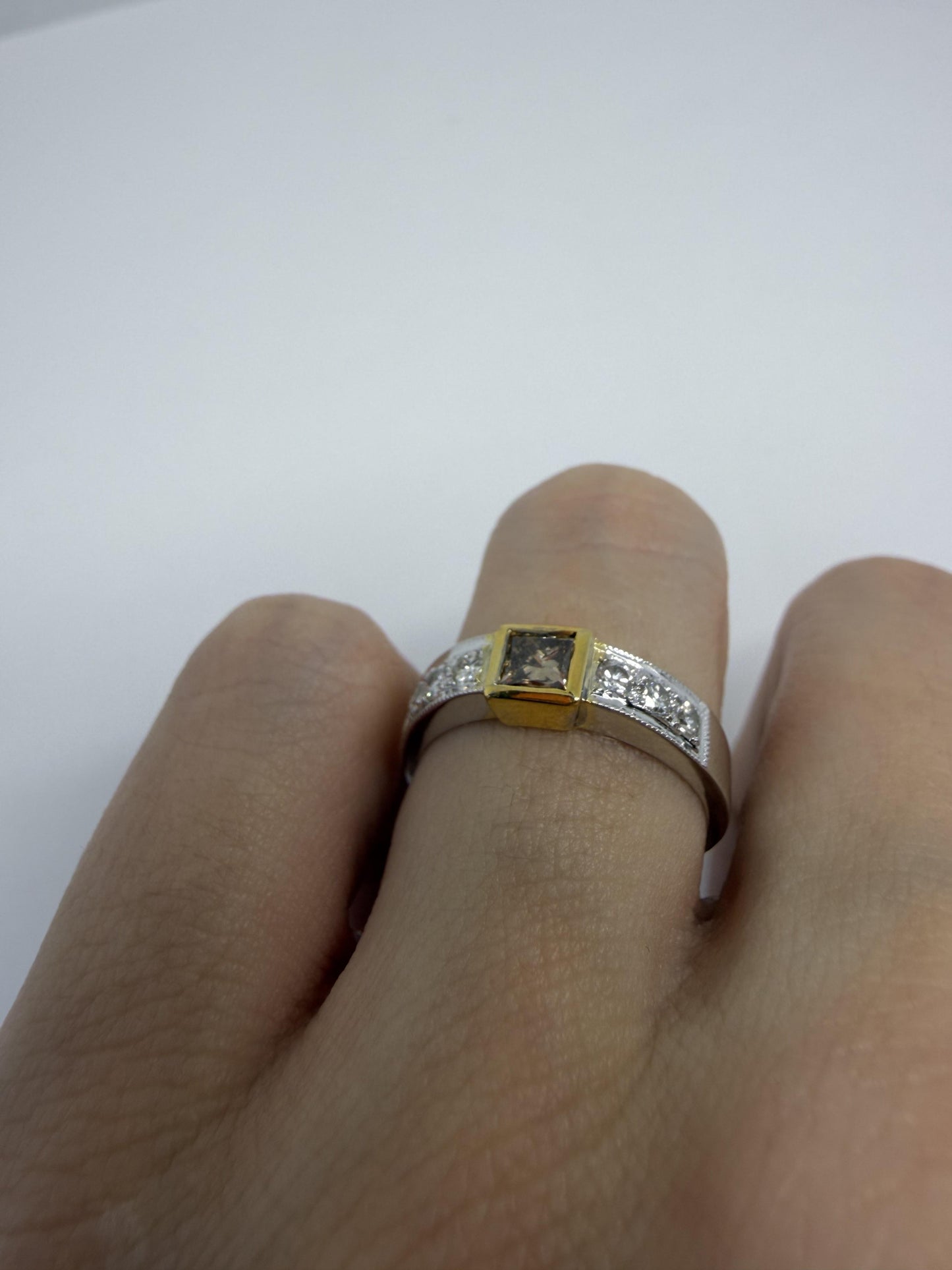 18K Two Tone White and Brown Diamond Band