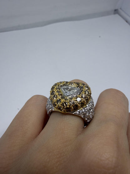 18K Two Tone Heart Shaped White and Brown Diamond Ring