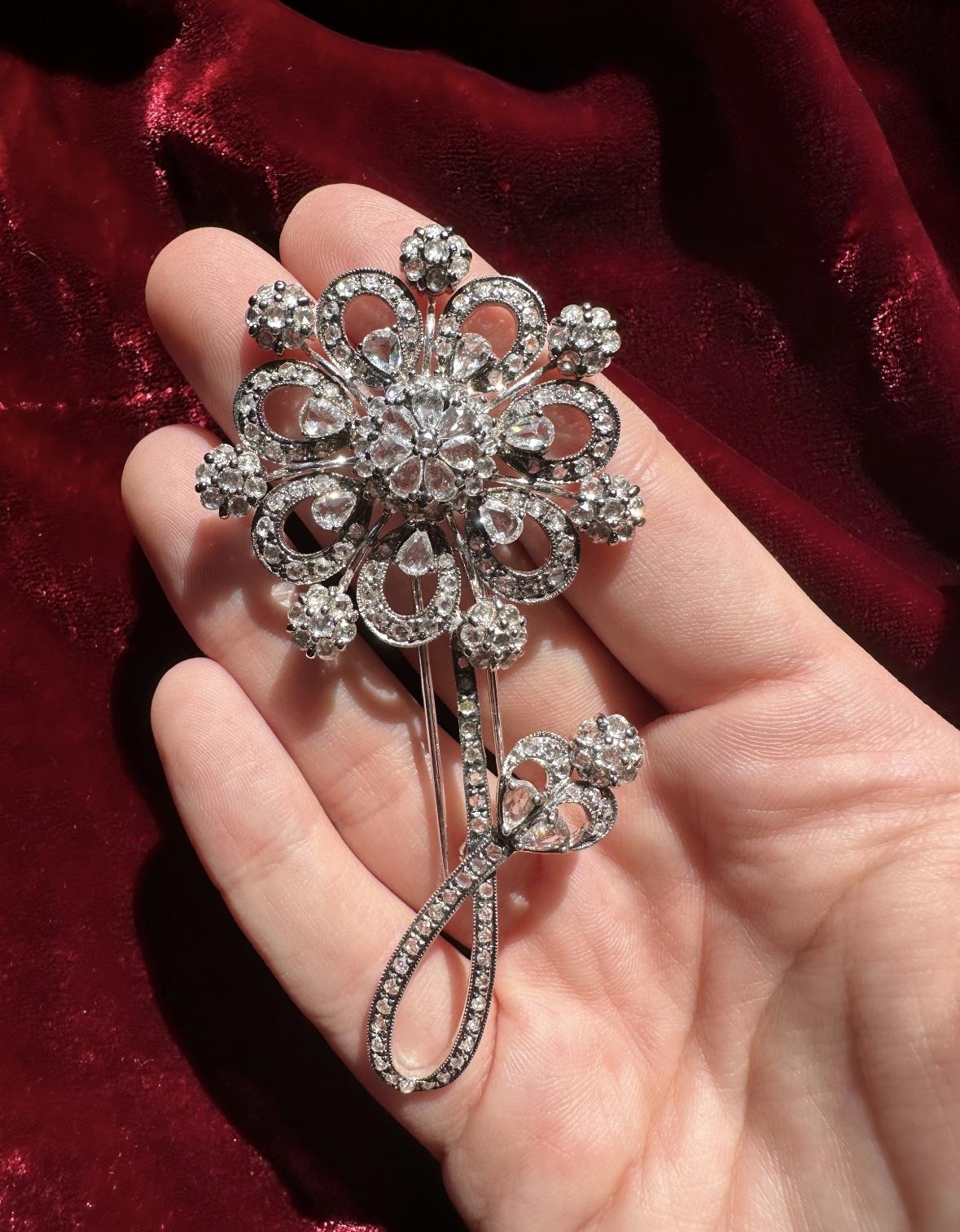 18k Rose Cut Diamond Flower Brooch