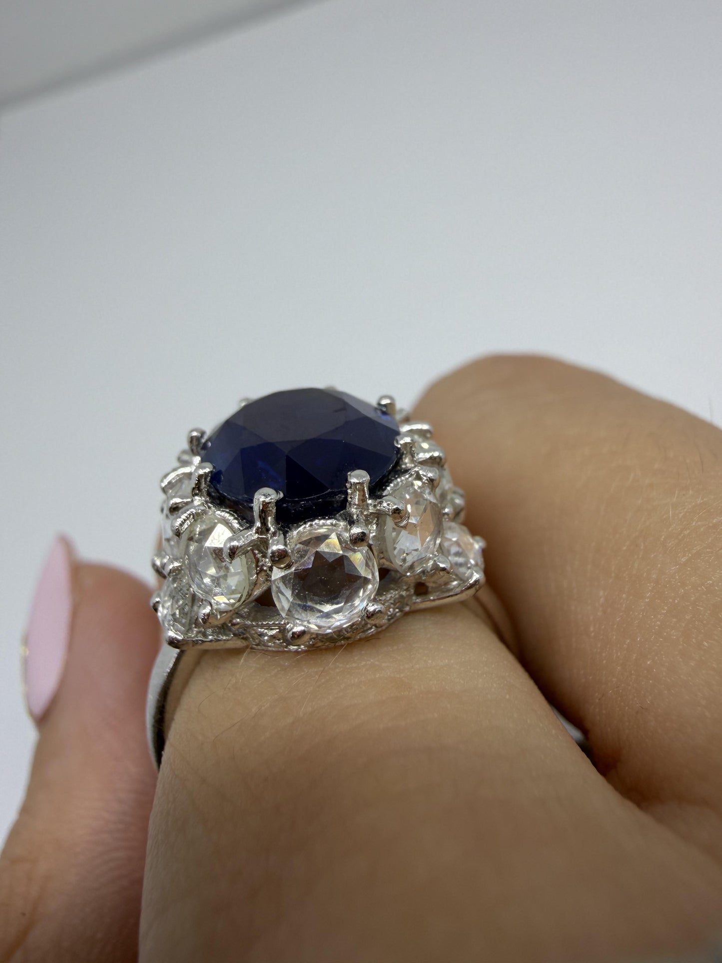 18K White Gold 4.64 Carat Sapphire and Rose Cut Diamond Ring