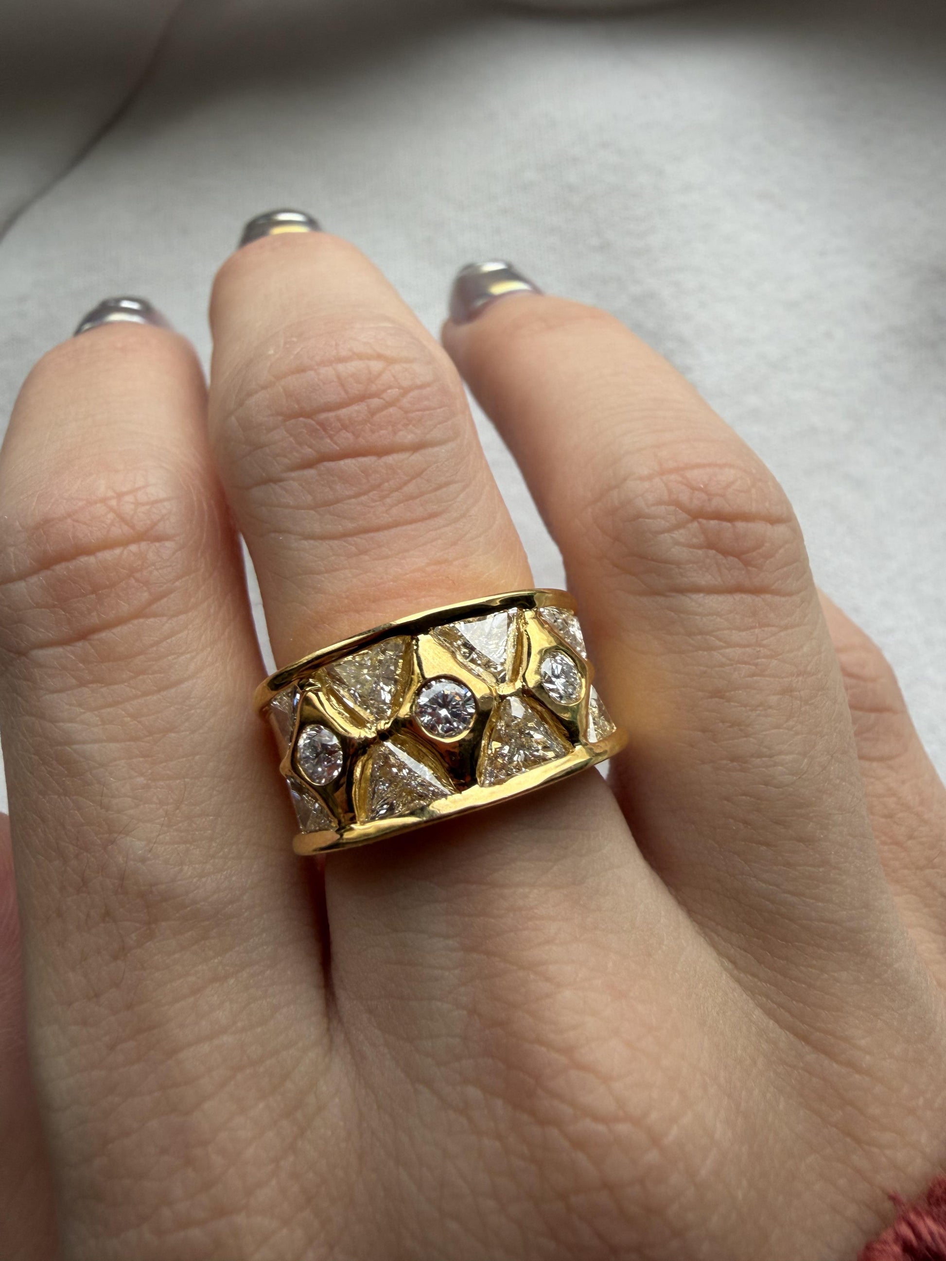 18k Two Tone Trillion Cut Diamond Wide Band Ring with Abstract Design