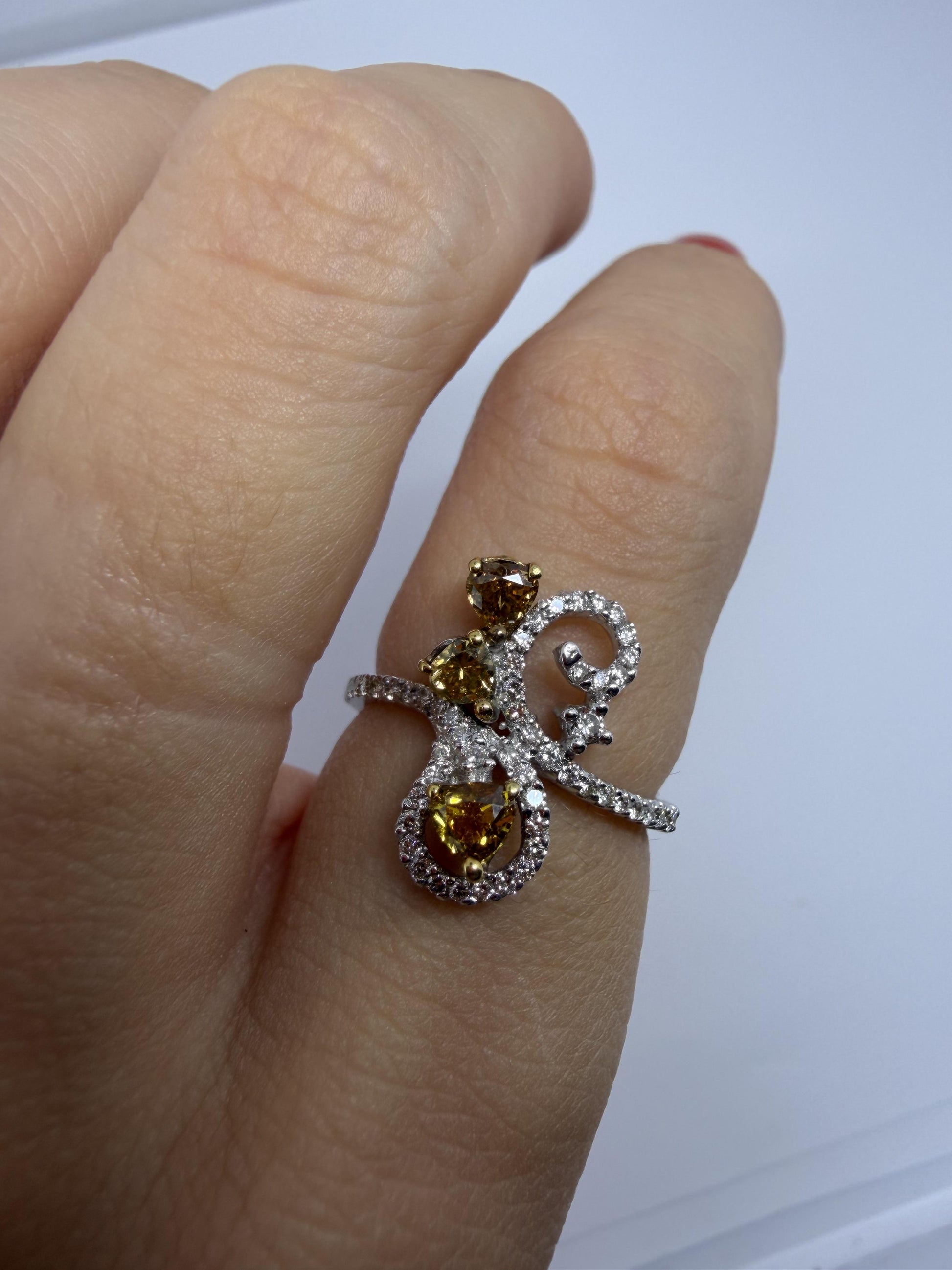 18k White and Brown Diamond Ring