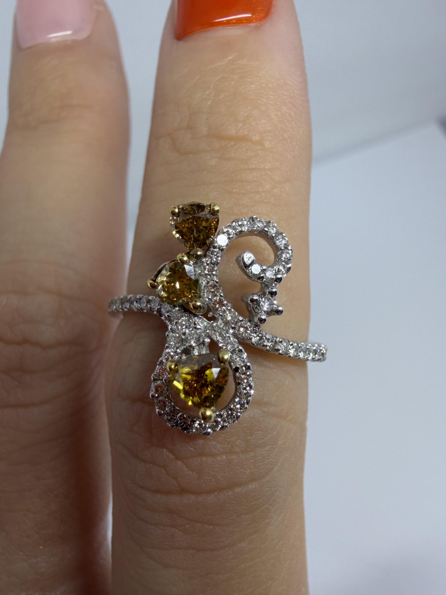 18k White and Brown Diamond Ring