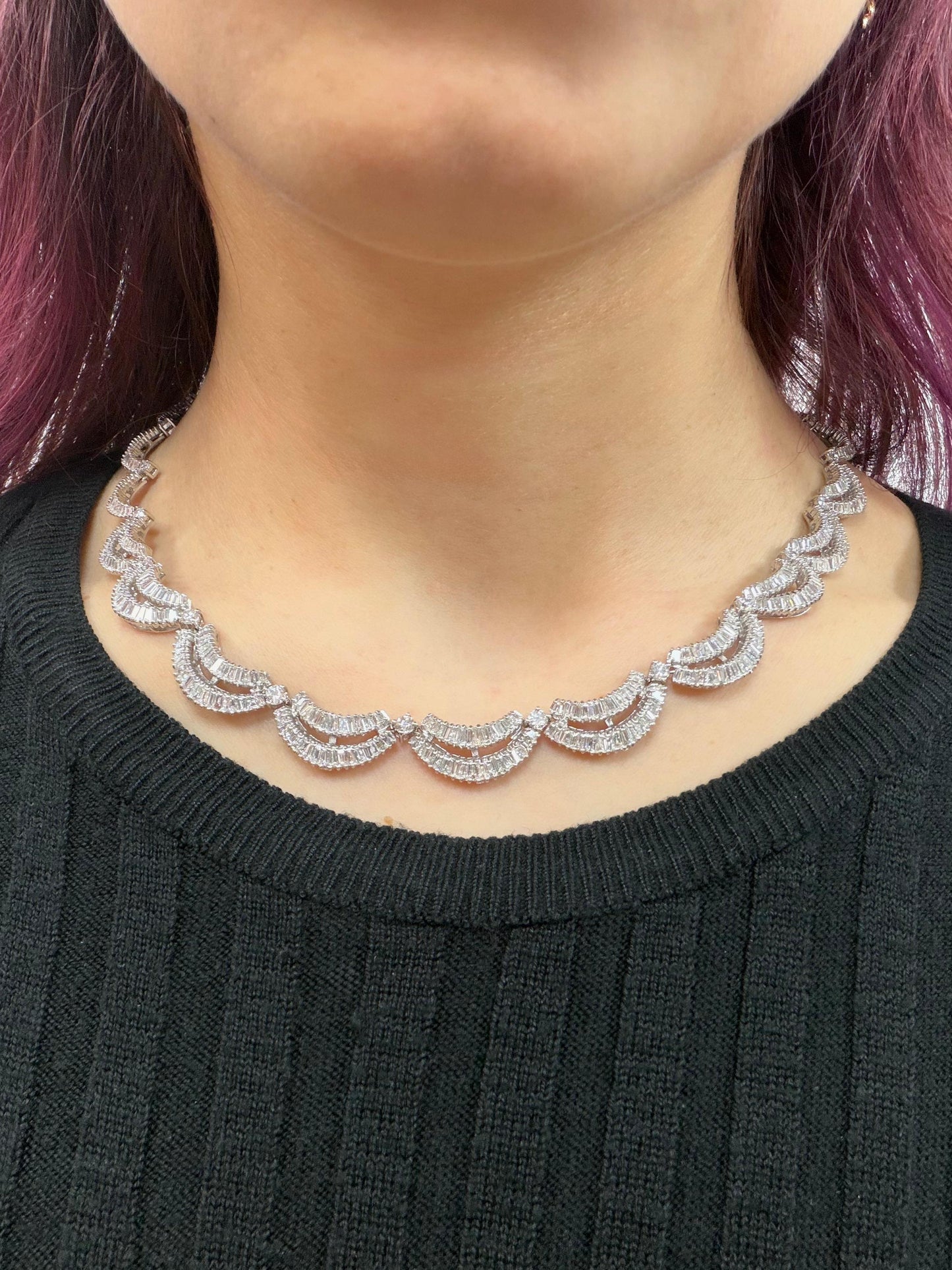 18K White Gold 12.15 Baguette Cut Diamond Choker Necklace