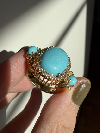 18K Yellow Gold Diamond and Turquoise Three Stone Cocktail Ring - Size 7