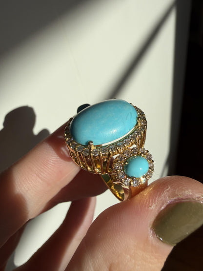 18K Yellow Gold Diamond and Turquoise Three Stone Cocktail Ring - Size 7