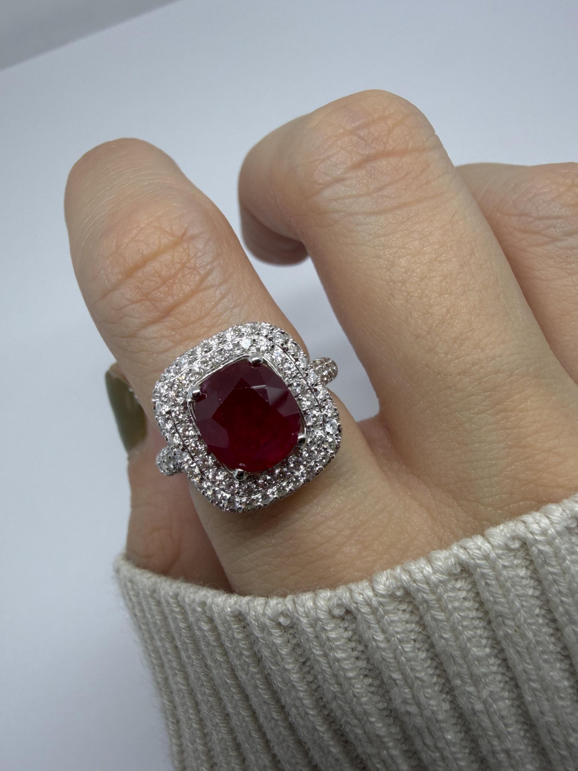 18k White Gold 3.19 Carat Ruby and Diamond Ring - Size 6.75