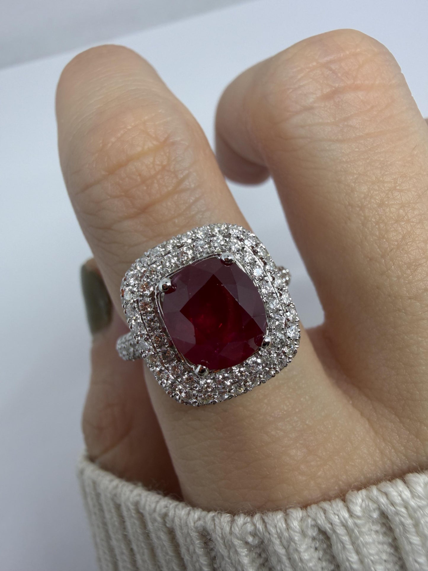18k White Gold 3.19 Carat Ruby and Diamond Ring - Size 6.75