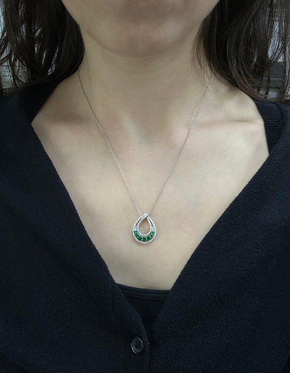 18k White Gold Diamond and Emerald Pendant Necklace