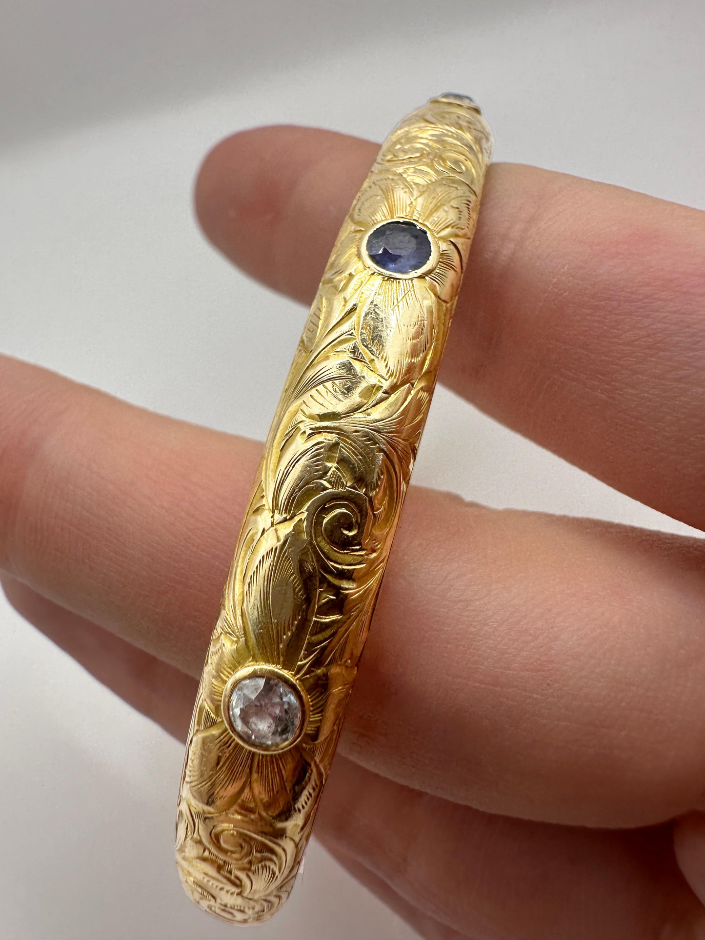 18k Engraved Victorian Diamond and Sapphire Bangle