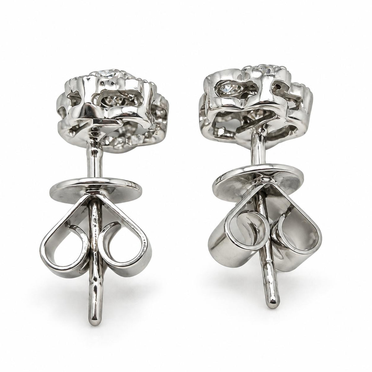 18K White Gold .28 Carat Diamond Flower Studs