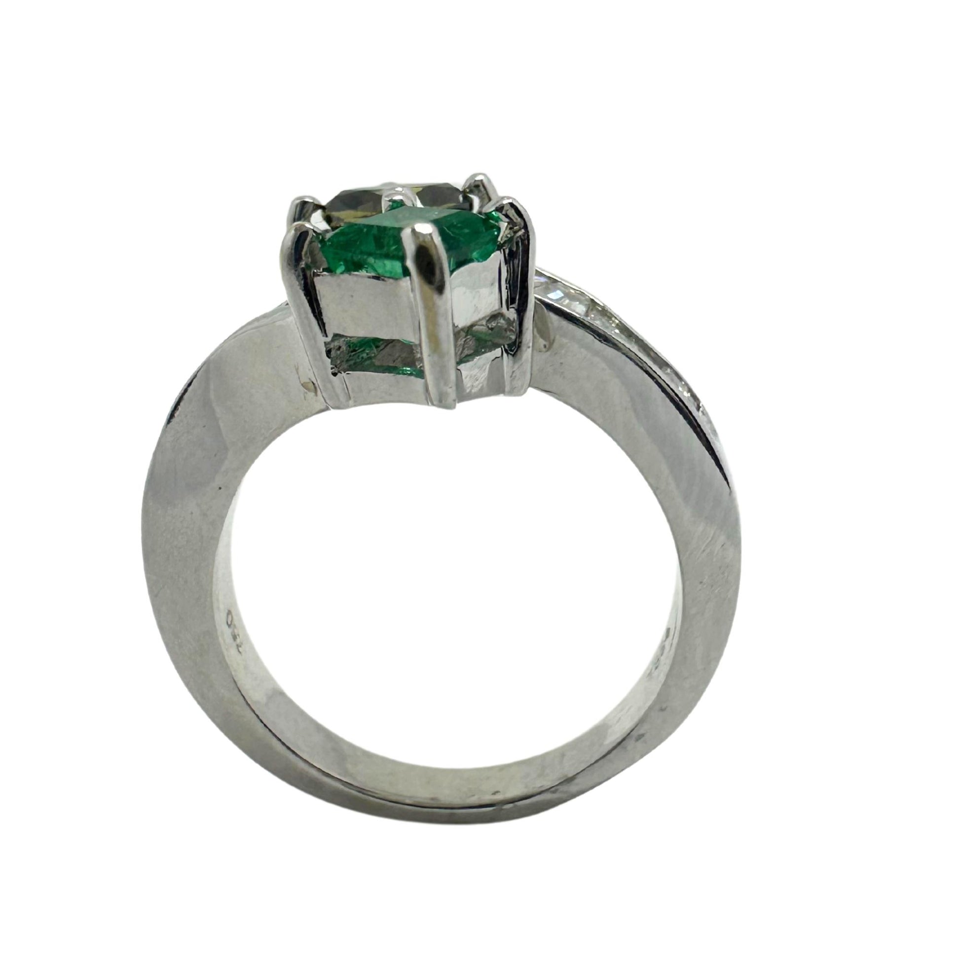 18K White Gold Brown Diamond, Baguette-Cut White Diamond, and Emerald Toi et Moi