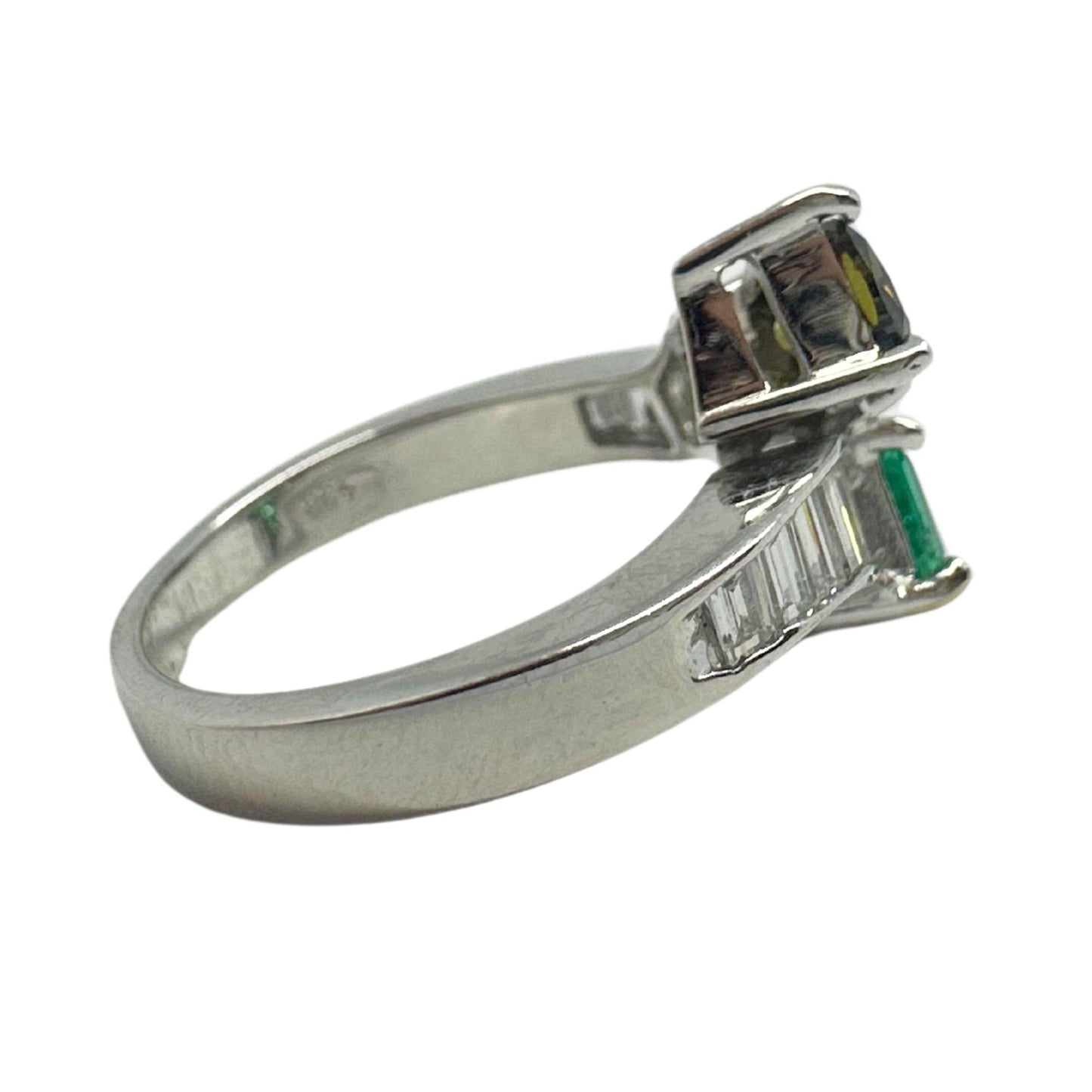 18K White Gold Brown Diamond, Baguette-Cut White Diamond, and Emerald Toi et Moi