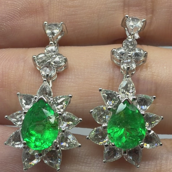 18K White Gold 2.22 Carat Emerald and Rose Cut Diamond Earrings