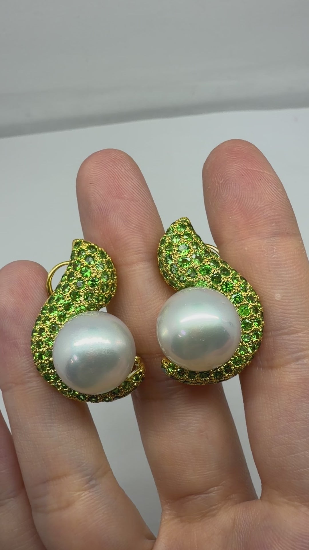 18k Yellow Gold Green Garnet and Pearl Earrings