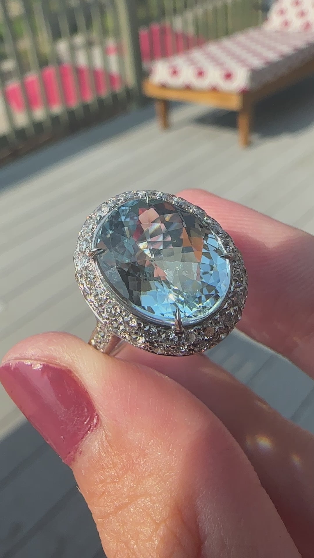 18k Diamond and Aquamarine Ring