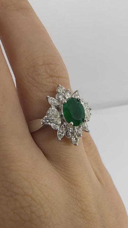 18k White Gold Diamond and Emerald Ring