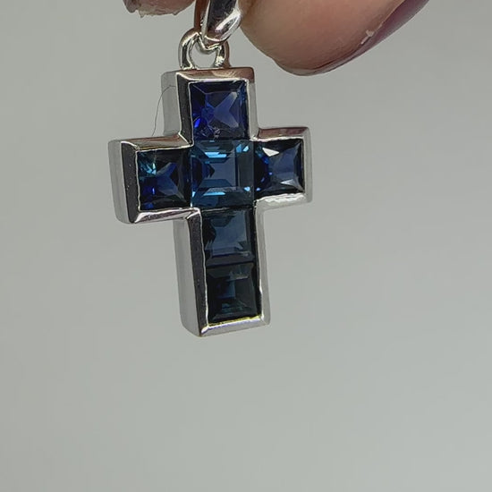 14K White Gold 1.34 Carat Sapphire Cross Pendant