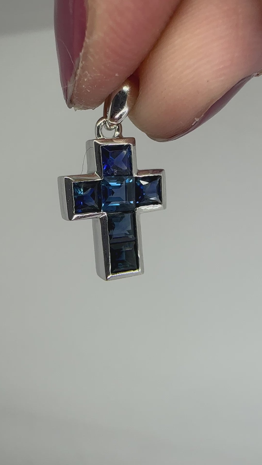 14K White Gold 1.34 Carat Sapphire Cross Pendant