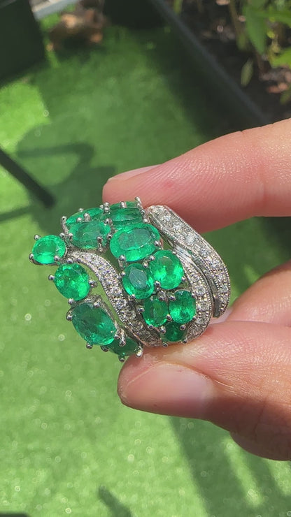 18k White Gold 5.25 Carat Emerald and Diamond Cocktail Ring - Size 6.50