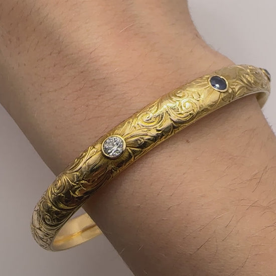 18k Engraved Victorian Diamond and Sapphire Bangle