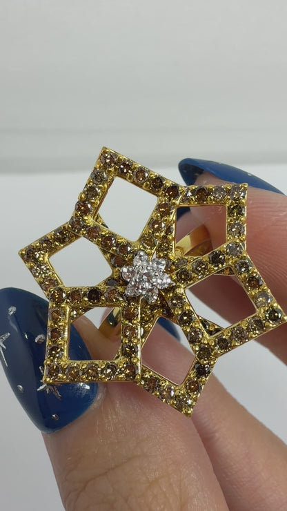18K Yellow Gold 2.43 Carat Round Cut Brown and White Diamond Flower Ring
