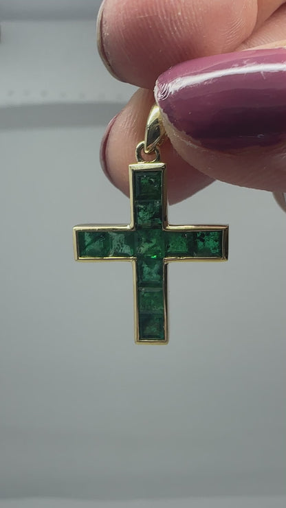 14K 1.58 Carat Emerald Cross Pendant