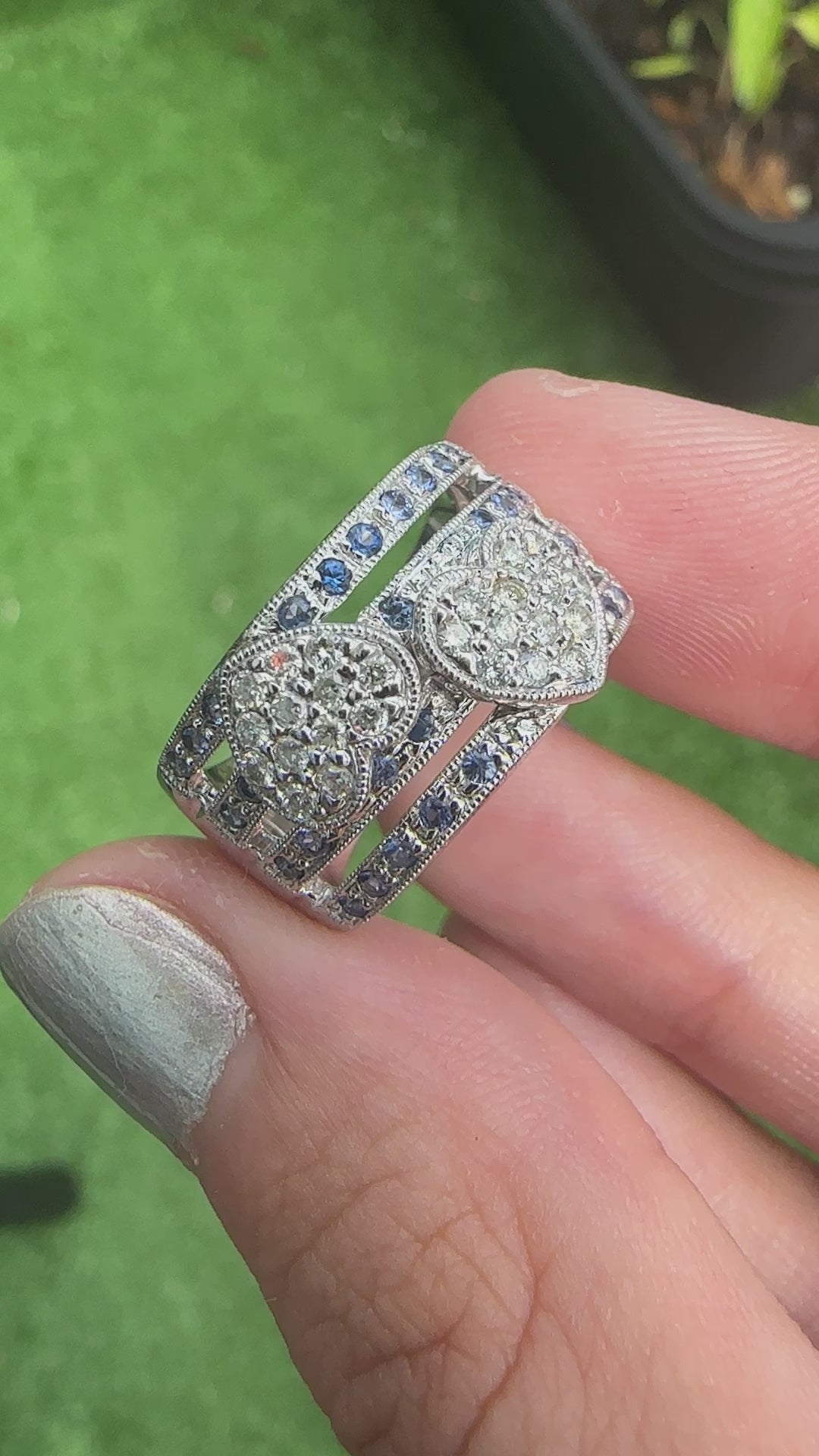 18k Diamond Heart and Sapphire Ring