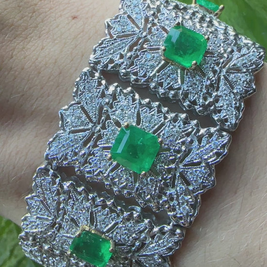 18K White Gold 13.94 Carat Emerald and Diamond Bracelet - 8 Inches