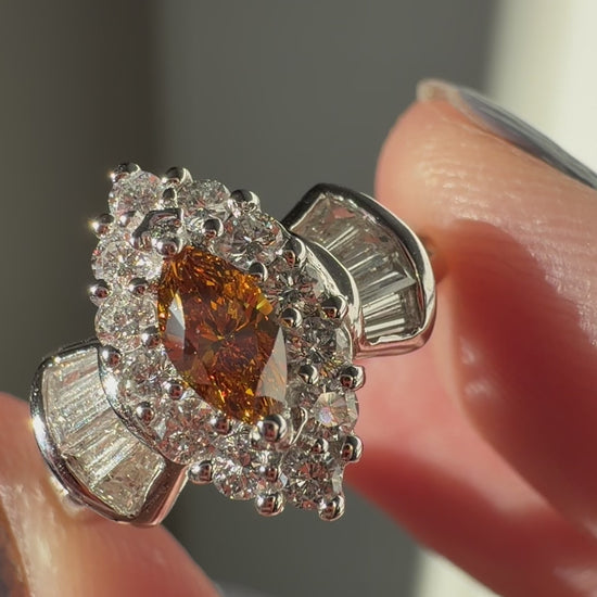 18K White Gold Yellow Marquise Cut Diamond And White Diamond Navette Ring