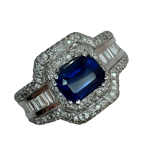 18k Diamond and Sapphire Ring