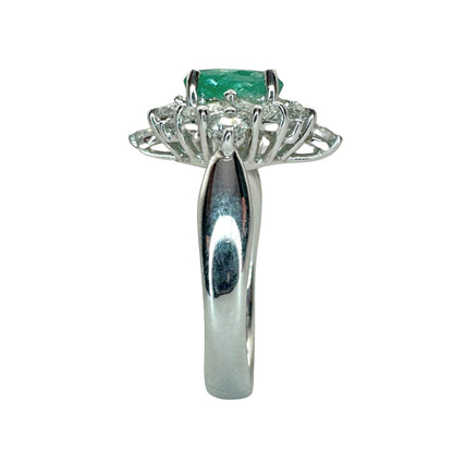 18k Princess Cut Diamond and Oval Emerald Ring