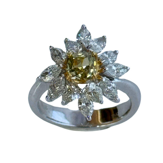 18k White and Yellow Diamond Ring