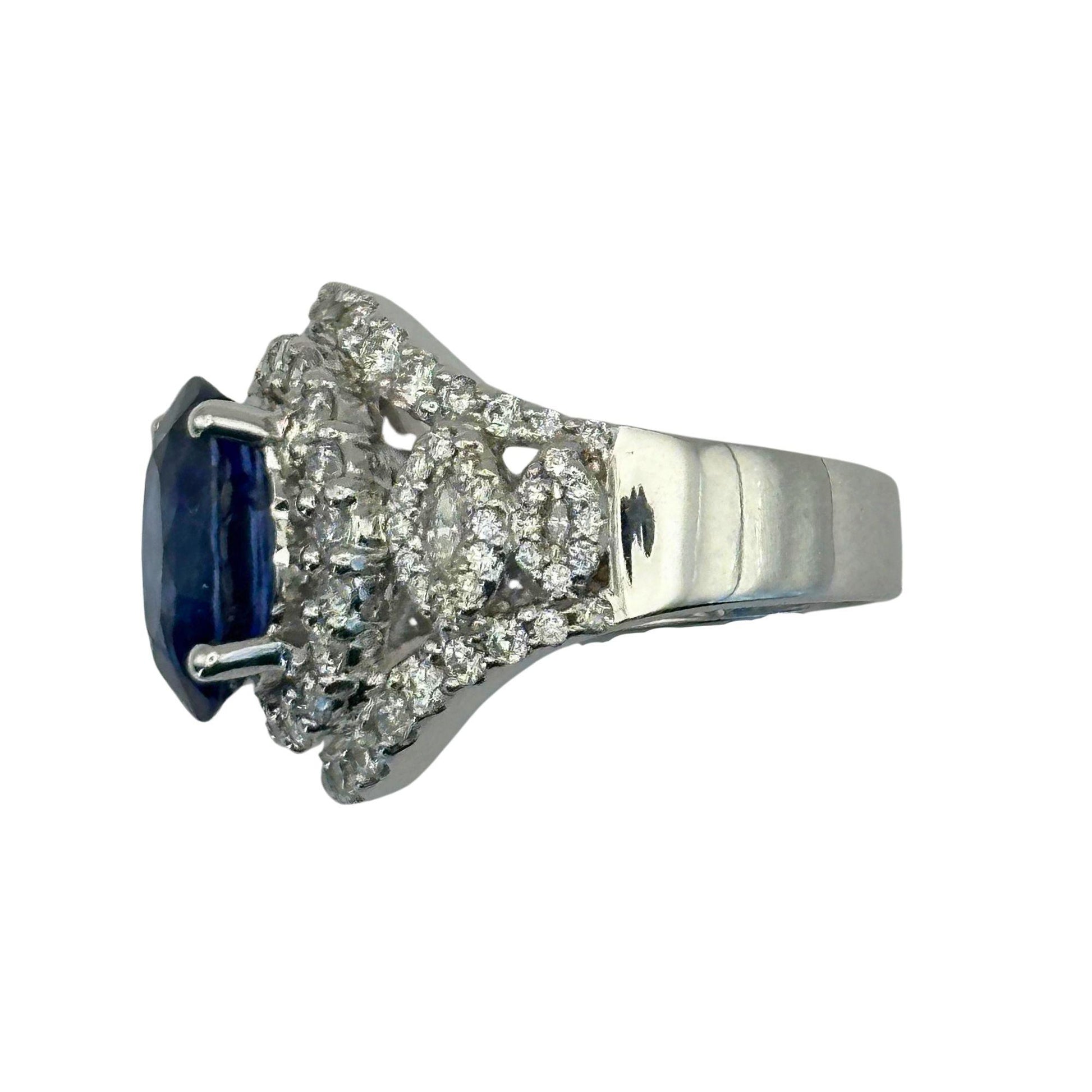 18k Diamond and Sapphire Ring