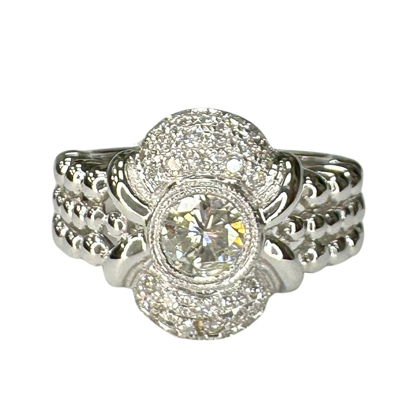 18k White Gold Diamond Ring