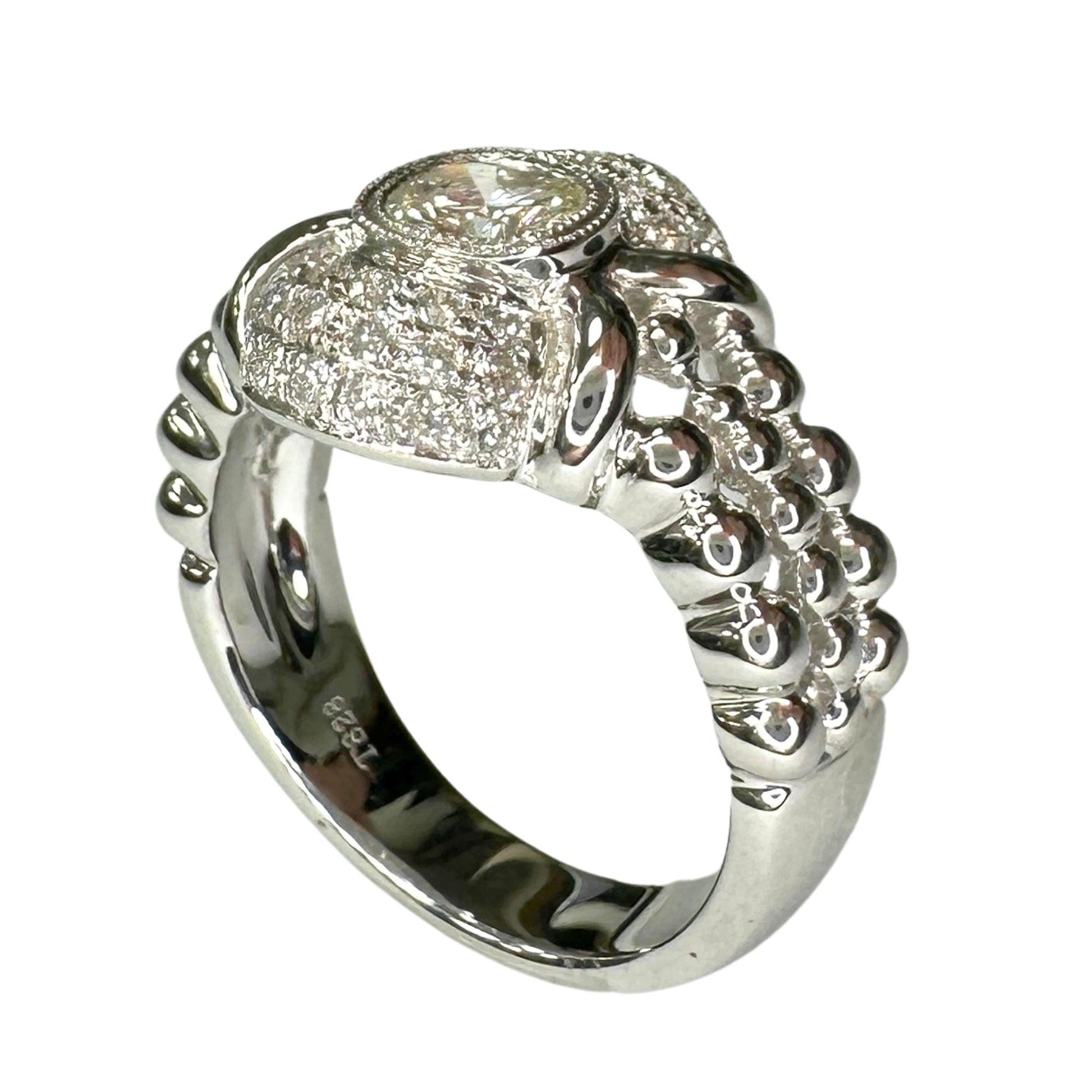 18k White Gold Diamond Ring